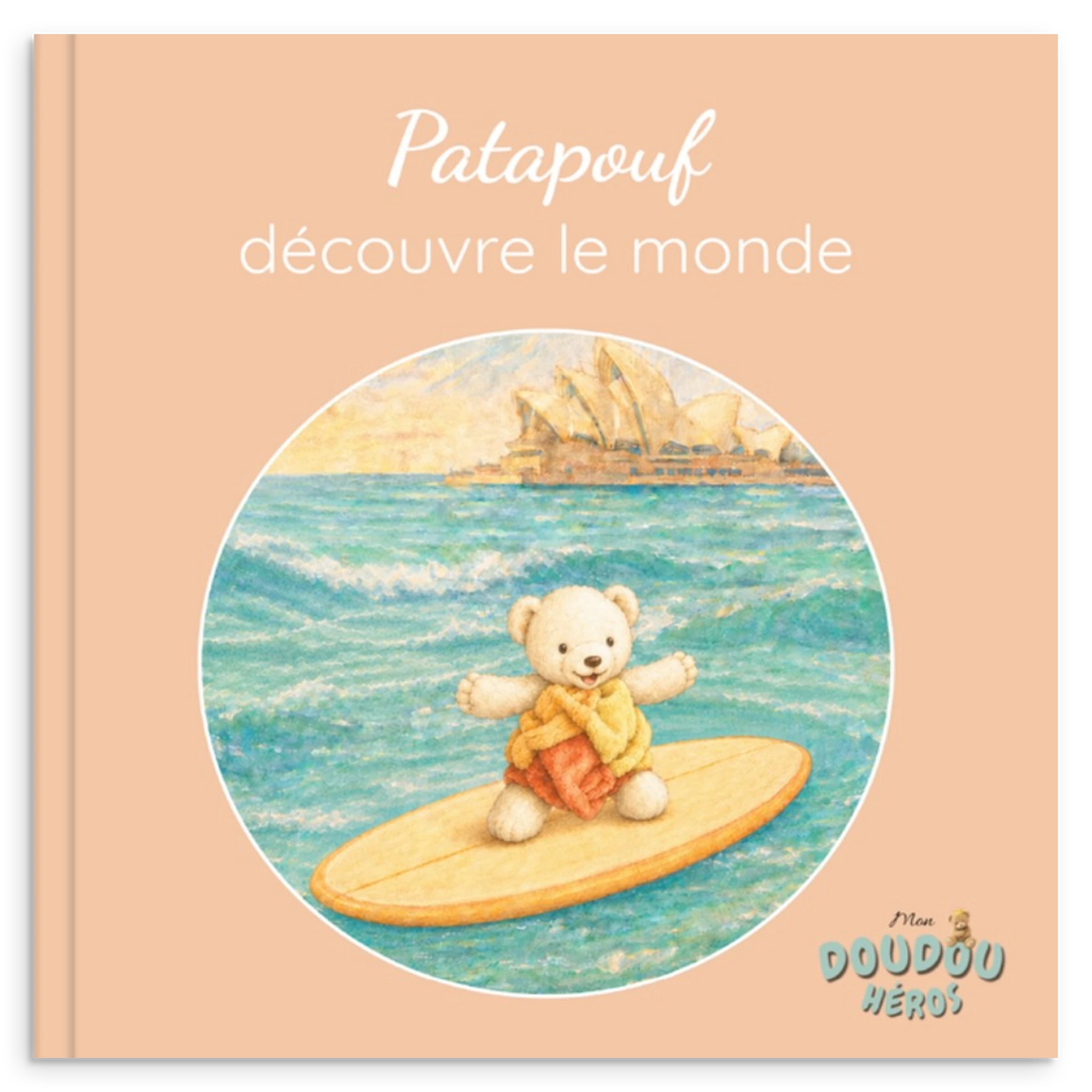 Couverture du livre personnalisé Découvre le monde avec le doudou héros